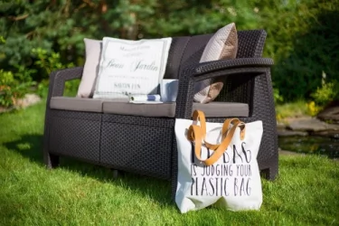 Диван двухместный Corfu Love Seat коричневый