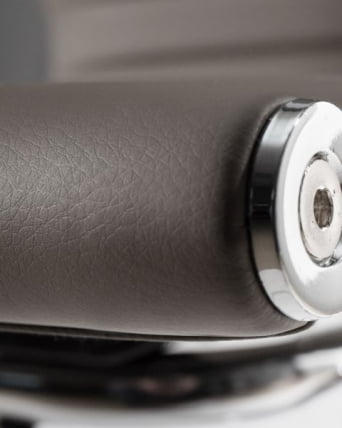 Офисное кресло для посетителей DOBRIN CODY (серый) 2 шт_10