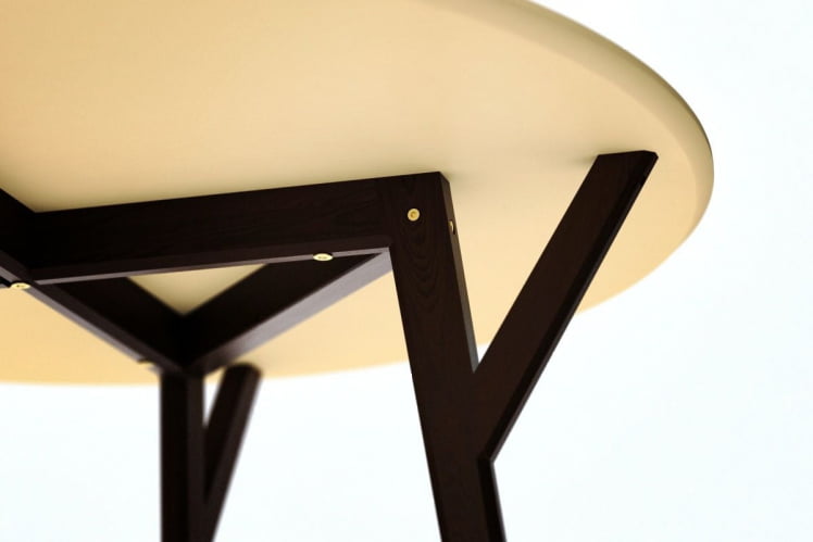 Обеденный стол CIRCLE (Дуб венге/сливочный)_1