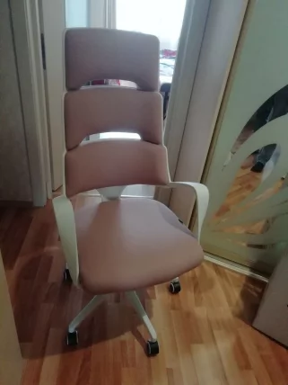 Кресло оператора Riva Chair SAKURA (белый пластик) Розовый_4