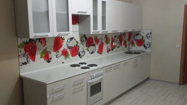 Глянцевый фартук (КОМПОЗИТ) KM 18_1